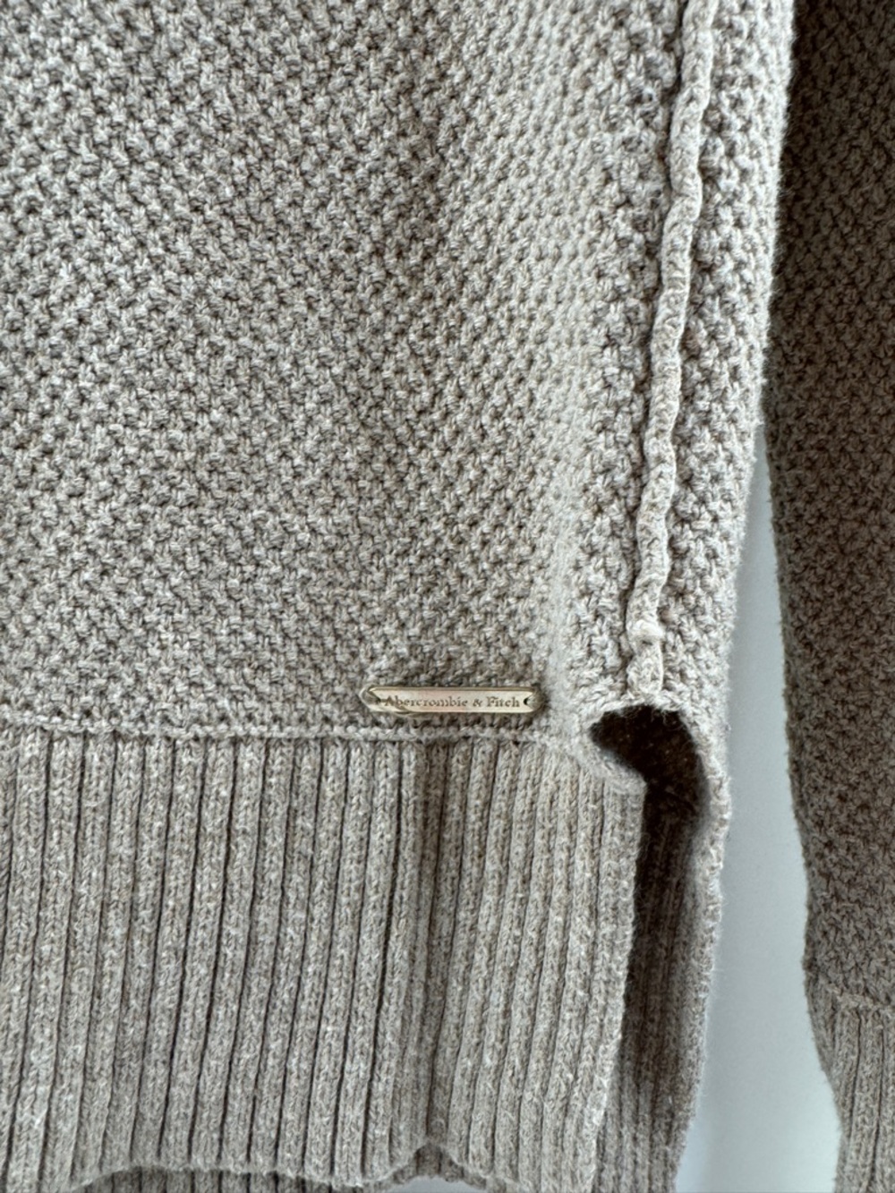 Abercrombie & Fitch Cream Knit Sweater – Women’s Small - Picture 4 of 9